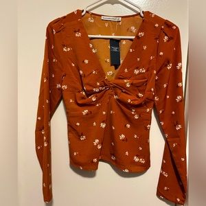 Abercrombie & Fitch crop blouse NWT